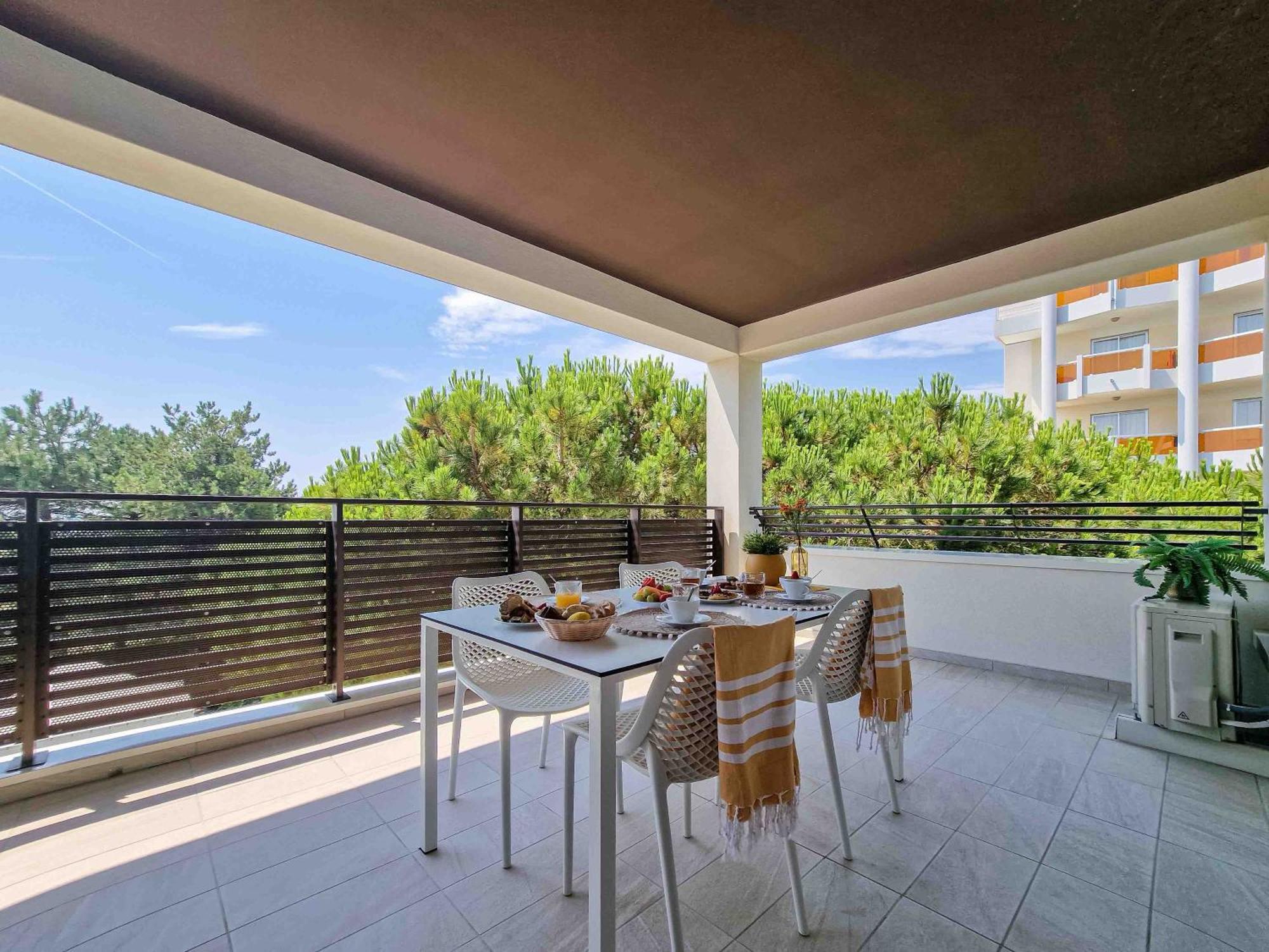 Ashanti Aparthotel Wellness&Spa Bibione Exterior photo